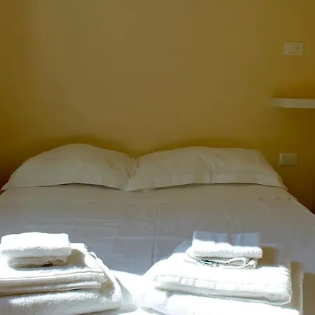 Modern 3br Near Santa Maria Novella Station Apartamento