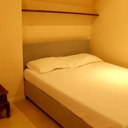 Modern 3br Near Santa Maria Novella Station Apartment
