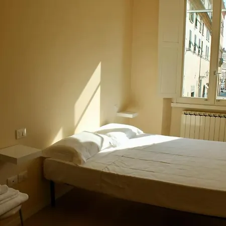 Modern 3br Near Santa Maria Novella Station Florence