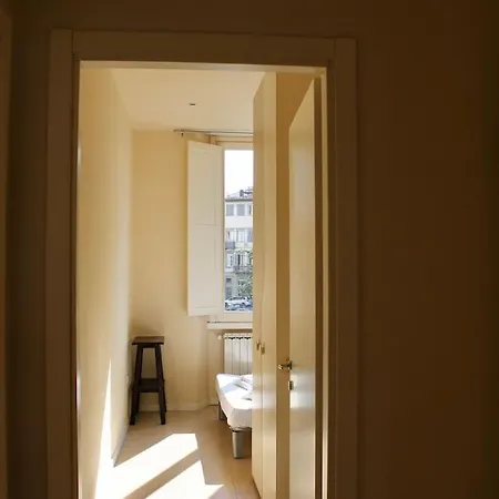 Apartment Modern 3br Near Santa Maria Novella Station