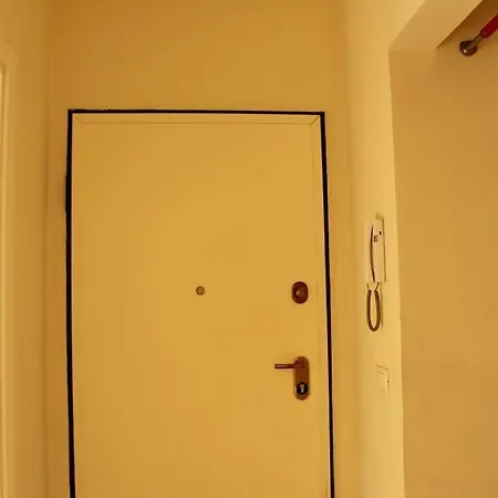 Modern 3br Near Santa Maria Novella Station Apartment Florence